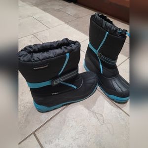 Wootie Waterproof Winter Boots Size 8